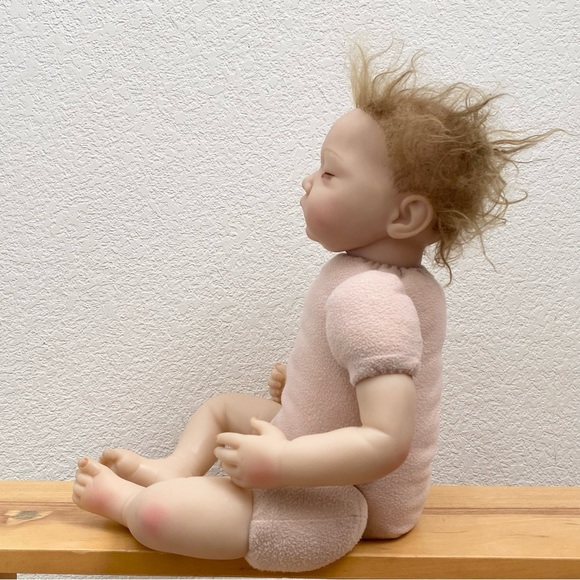 Adorable Kaydora Reborn 20 inch Silicone Baby Girl Doll Closed Eyes Eyelashes - Picture 2 of 13